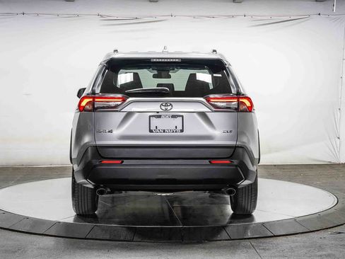 Certified 2024 Toyota RAV4 XLE FWD image 3