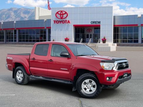 Used 2014 Toyota Tacoma 4x4 Double Cab image 1