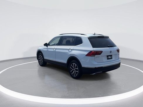 Certified 2021 Volkswagen Tiguan SE AWD/4WD image 6