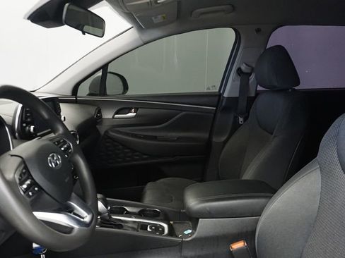 Used 2019 Hyundai Santa Fe SE image 29