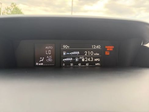 Used 2018 Subaru Forester 2.5i Limited AWD/4WD image 36