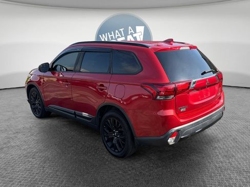 Used 2018 Mitsubishi Outlander LE AWD/4WD image 6