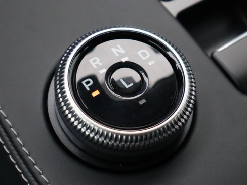 New 2024 Ford Mustang Mach-E Select w/ Comfort Package Lite image 30