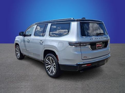 Used 2024 Jeep Grand Wagoneer Series III w/ Rear Seat Video Group 1 AWD/4WD image 6
