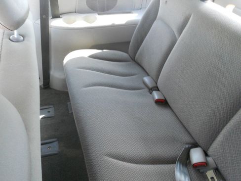 Used 2006 Dodge Caravan SE FWD image 24