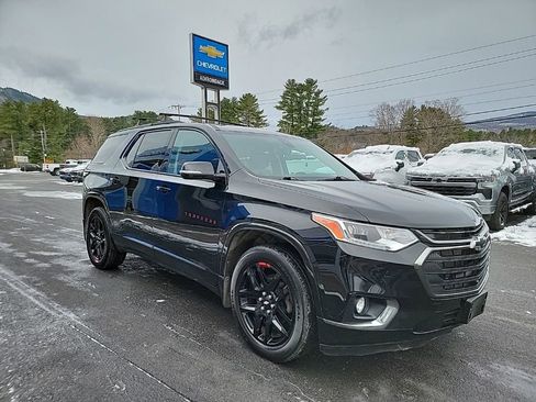 Used 2020 Chevrolet Traverse Premier w/ Redline Edition image 3
