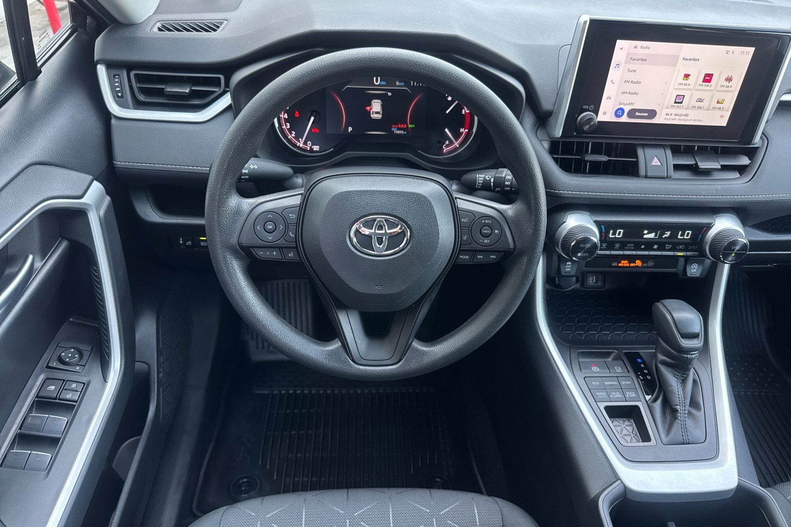 Certified 2023 Toyota RAV4 XLE AWD/4WD image 19