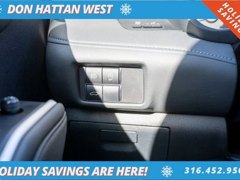 Used 2024 Toyota Highlander XLE image 15