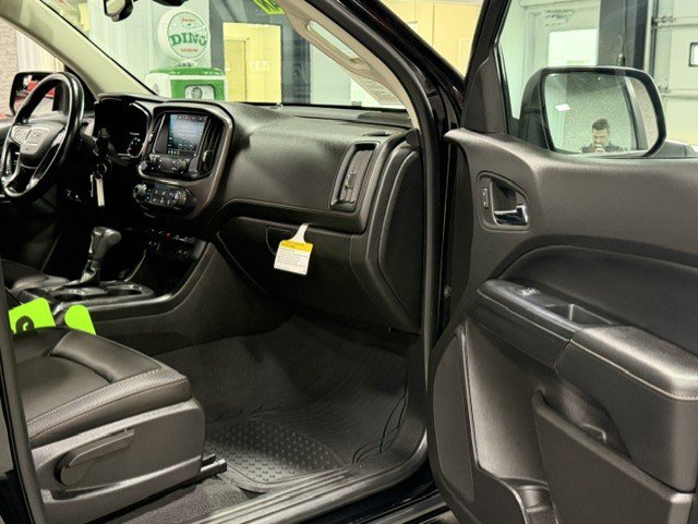 Certified 2021 GMC Canyon AT4 AWD/4WD image 9