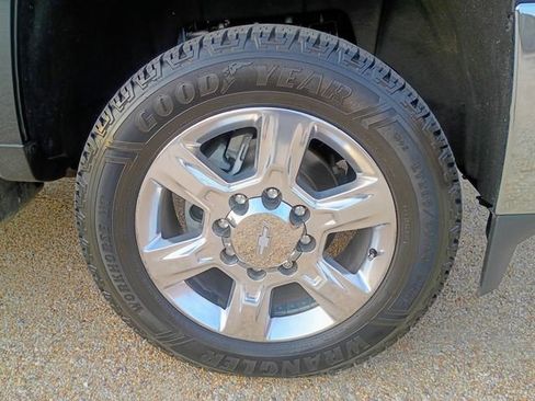 Used 2018 Chevrolet Silverado 2500 LTZ w/ Duramax Plus Package image 26