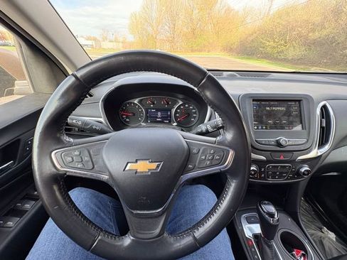 Used 2019 Chevrolet Equinox LT image 13