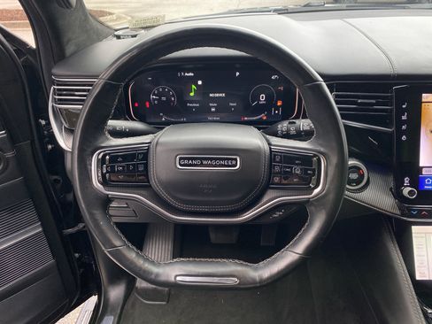Used 2022 Jeep Grand Wagoneer Series II image 11
