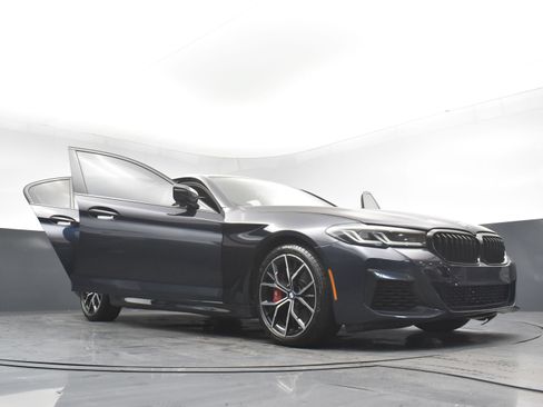 Used 2023 BMW 540i xDrive w/ Executive Package AWD/4WD image 26
