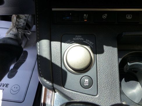 Used 2017 Lexus ES 350 FWD image 32