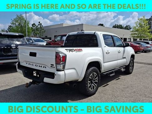 Used 2023 Toyota Tacoma TRD Sport w/ Advanced Technology Package image 8