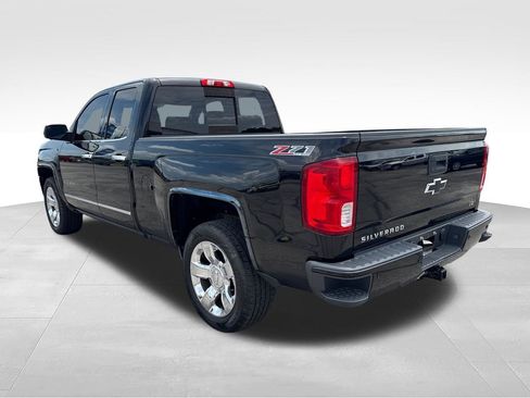 Used 2016 Chevrolet Silverado 1500 LTZ Z71 w/ LTZ Plus Package AWD/4WD image 7