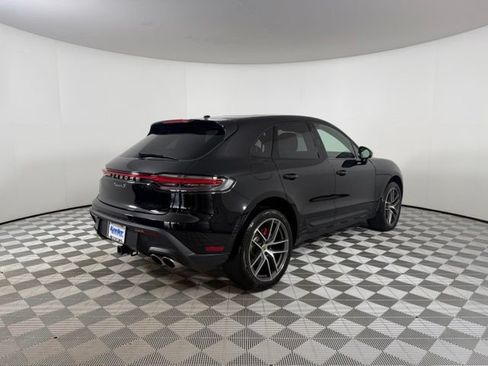 Used 2023 Porsche Macan S AWD/4WD image 7