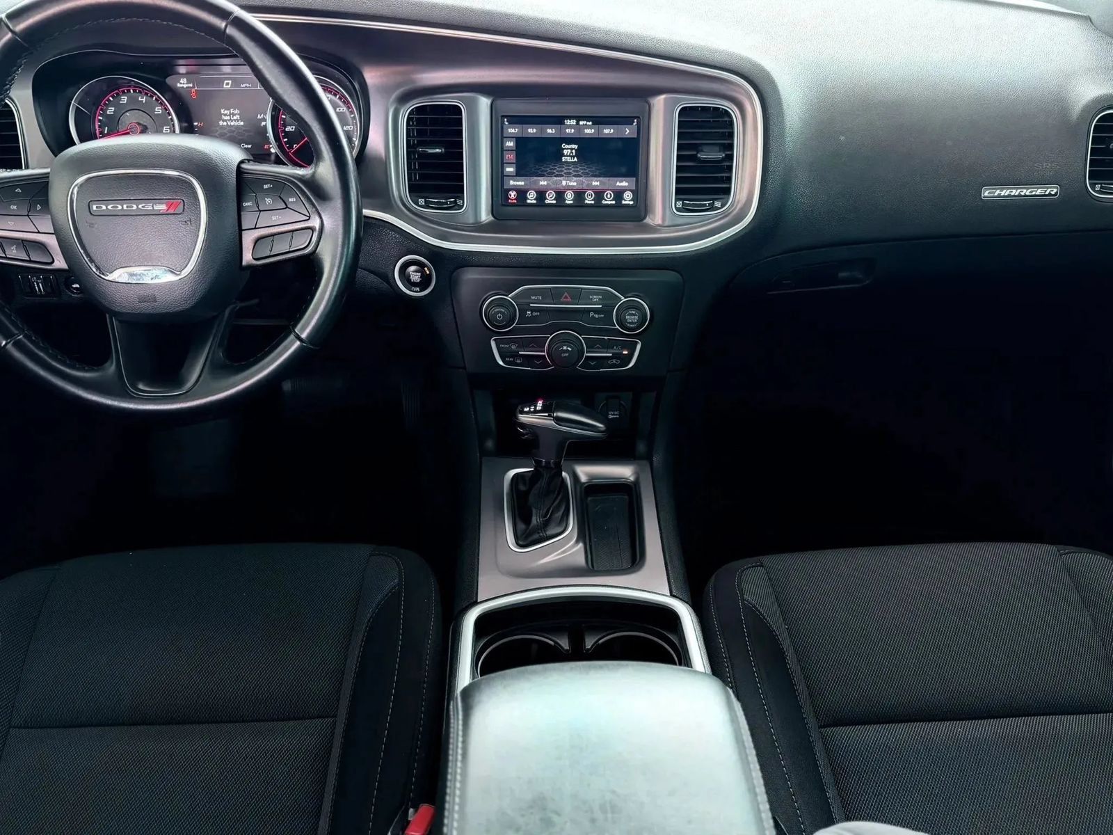Used 2021 Dodge Charger SXT RWD image 21