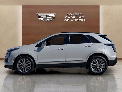 New 2026 Cadillac XT5 Sportv w/ LPO, Floor Liner Package image 5