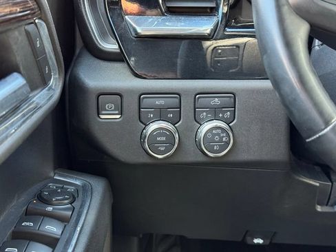 Certified 2024 GMC Sierra 1500 Elevation w/ LPO, Elevation Black Package AWD/4WD image 30