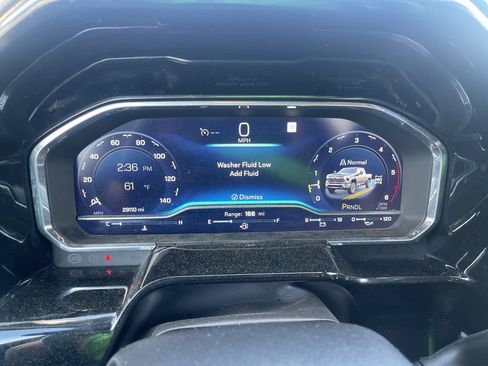 Used 2025 Chevrolet Silverado 2500 LT w/ Convenience Package AWD/4WD image 25
