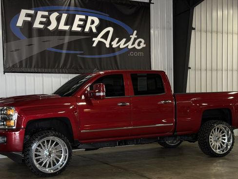 Used 2018 Chevrolet Silverado 2500 LTZ w/ Duramax Plus Package AWD/4WD image 10