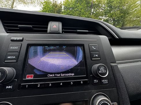Used 2016 Honda Civic LX image 9