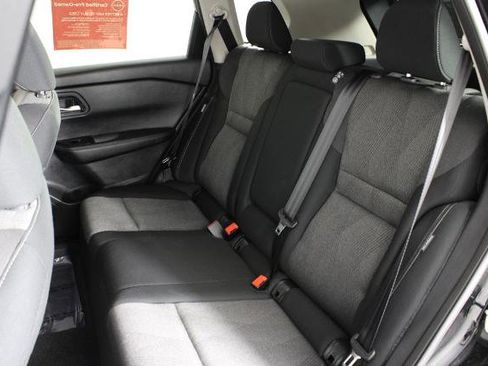 Certified 2024 Nissan Rogue SV image 22