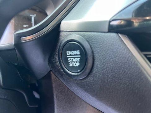 Used 2024 Ford Escape Active AWD/4WD image 30