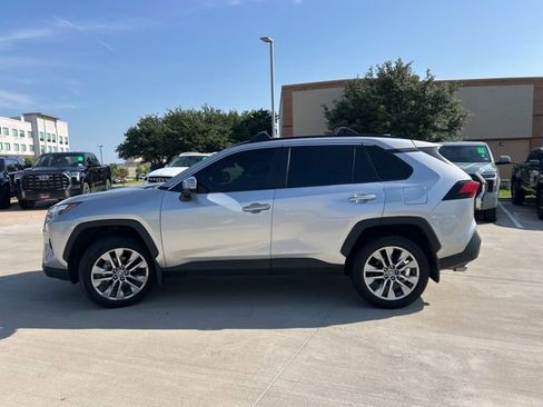Used 2024 Toyota RAV4 XLE Premium FWD image 6