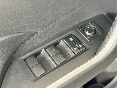 Used 2021 Toyota RAV4 XLE FWD image 24