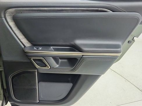 Used 2022 Rivian R1T Launch Edition image 28