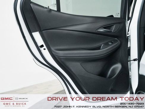 Used 2023 Buick Encore GX Essence w/ Experience Buick Package AWD/4WD image 14