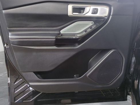 Used 2022 Ford Explorer ST w/ Equipment Group 401A image 15