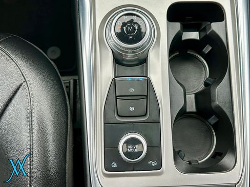 Used 2021 Ford Explorer Limited w/ Hybrid Equipment Group 310A AWD/4WD image 38