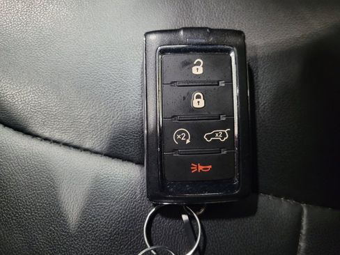 Used 2022 Jeep Grand Cherokee Limited 4xe image 32