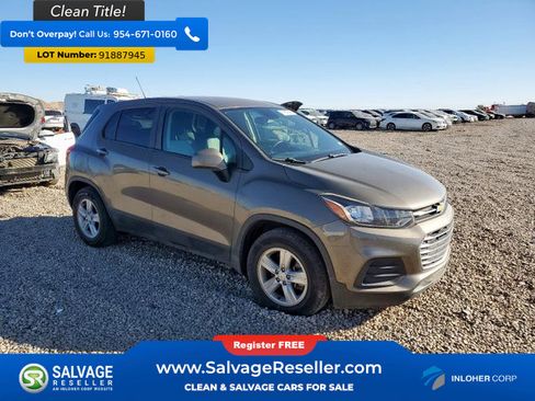 Used 2020 Chevrolet Trax LS w/ Tint and Cruise Package image 5