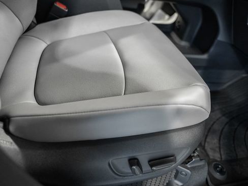 New 2026 Toyota Sienna XLE AWD/4WD image 38