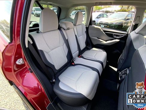 Certified 2023 Subaru Forester Premium AWD/4WD image 20