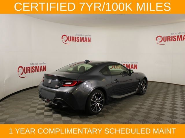 Used 2025 Toyota GR86 RWD image 6