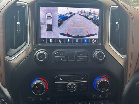 Used 2020 Chevrolet Silverado 2500 High Country w/ Z71 Off-Road Package image 35