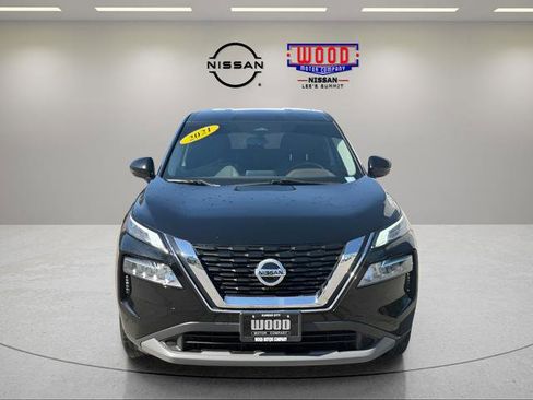 Used 2021 Nissan Rogue SV image 8