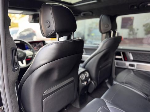 Used 2021 Mercedes-Benz G 550 image 20