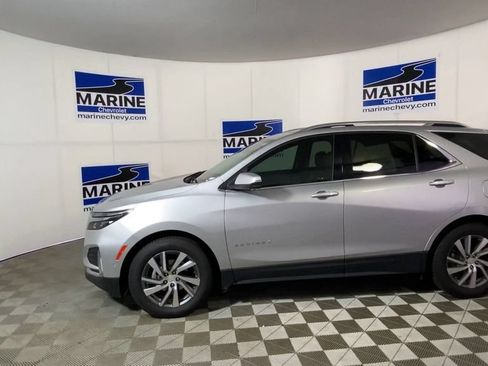 Used 2022 Chevrolet Equinox Premier FWD image 7