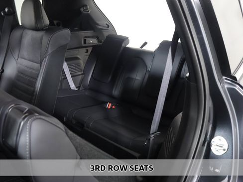 New 2026 Mitsubishi Outlander SE image 8