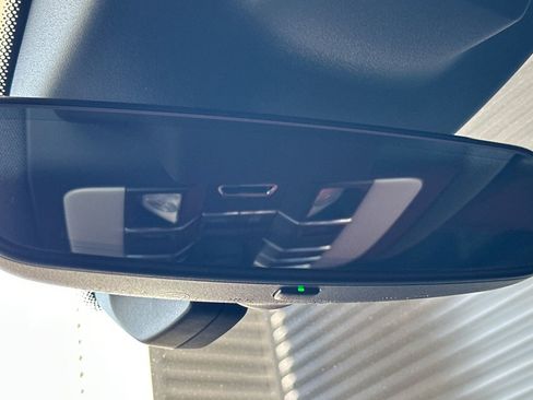 Used 2025 Porsche Macan image 22