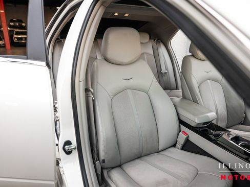 Used 2011 Cadillac CTS V w/ Wood Trim Package RWD image 30