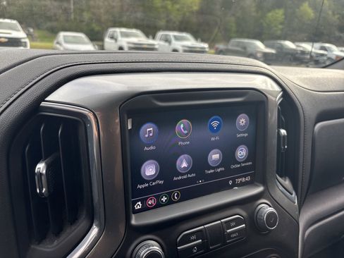 Used 2021 Chevrolet Silverado 1500 LT image 19