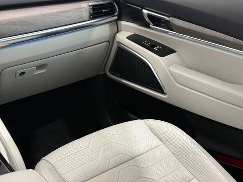 Used 2021 Kia Telluride SX w/ SX Prestige Package image 14