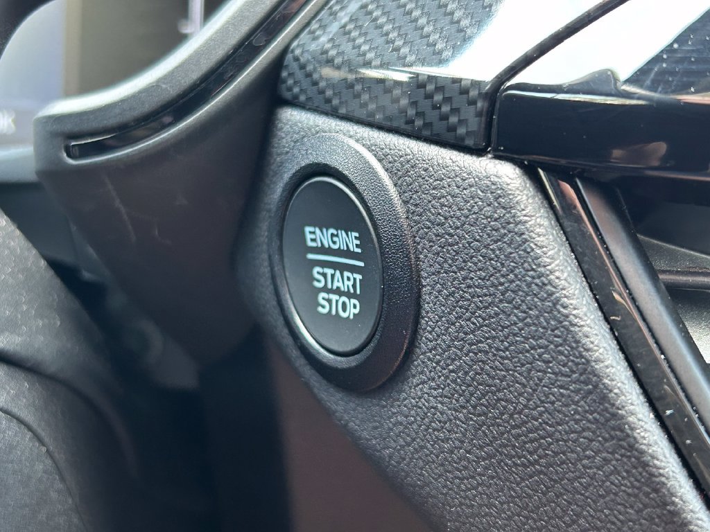 Used 2025 Ford Escape ST-Line FWD image 24